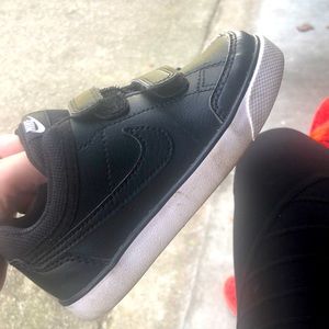 Size 9C Nike leather Velcro sneakers. Love these!